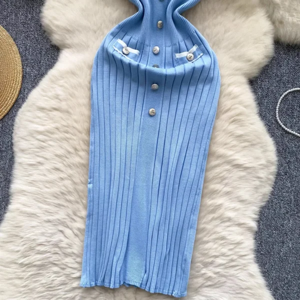 Sweater Dress V-neck, Short Sleeve, Bodycon, Pleated - Image 6