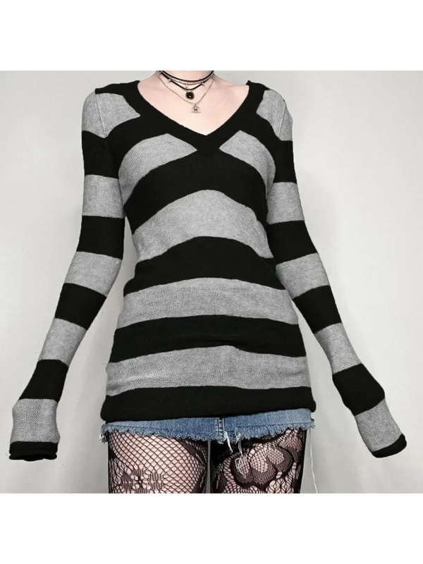 Sweater Dress: V-Neck, Long Sleeve, Striped Slim Fit - Image 3
