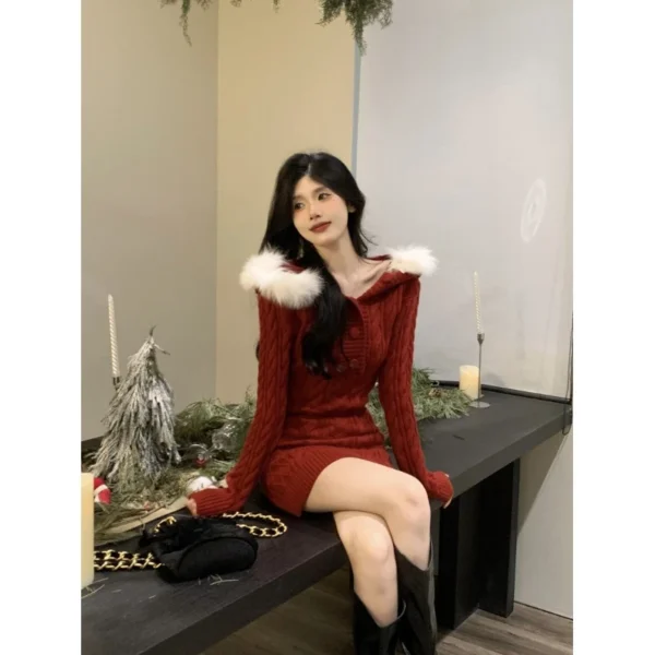 Sweater Dress: Fur Collar Solid Color Hip Dress - Image 3
